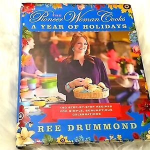Pioneer Woman Cooks: A Year of Holiday blue hardcover cookbook